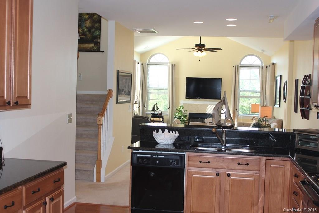 778 Ledgestone Court, Unit H14 Tega Cay, SC 29708 - Photo 14 of 22 Gallery Image 14