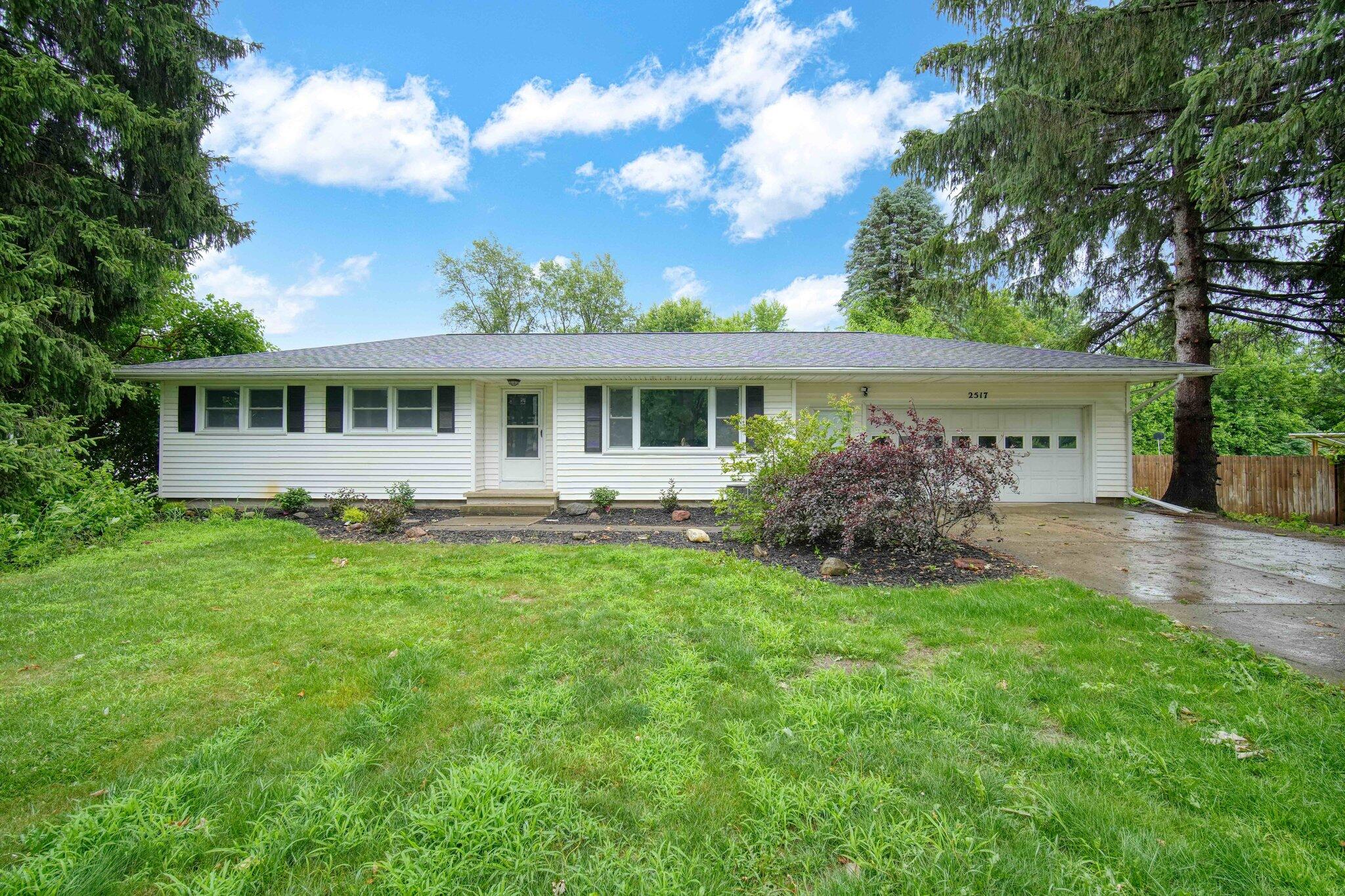 2517 South Parma Road Parma, MI 49269 - Photo 3 of 48 4