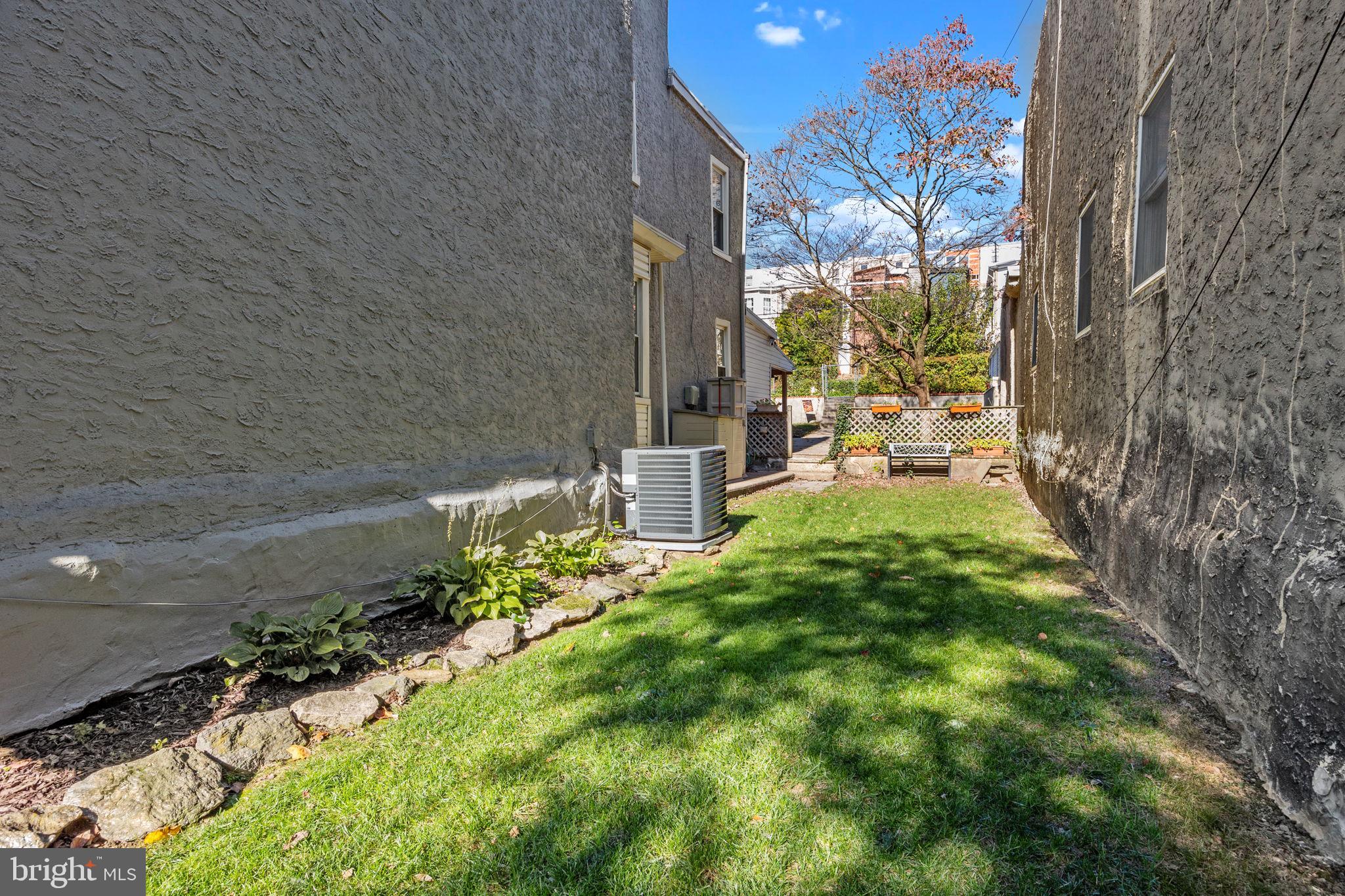 271 Rochelle Avenue Philadelphia, PA 19128 - Photo 27 of 35 Gallery Image 27