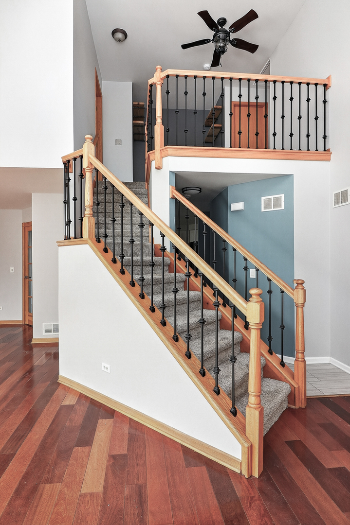 110 Harper Lane Lemont, IL 60439 - Photo 11 of 29 a view of entryway with wooden floor