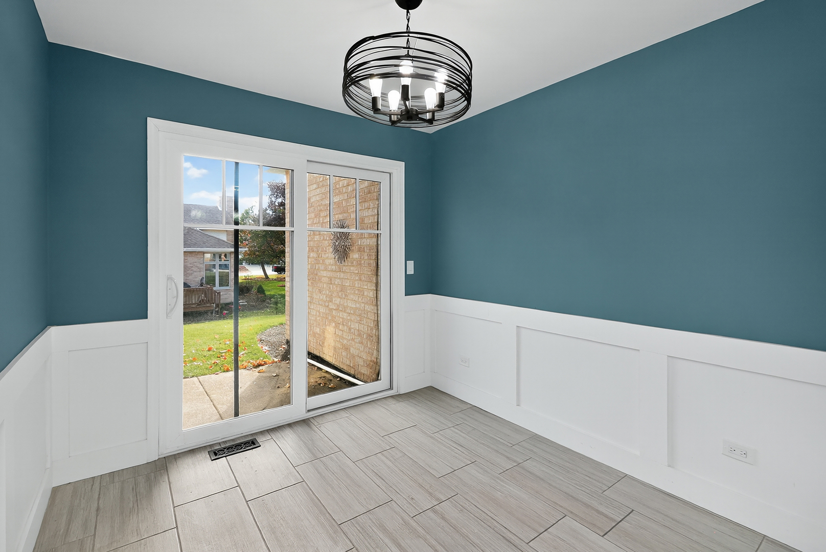 110 Harper Lane Lemont, IL 60439 - Photo 7 of 29 a view of an empty room with a window