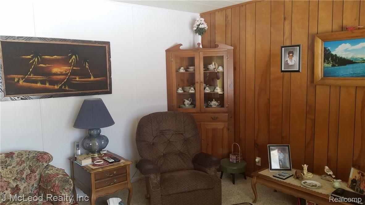 7121 State Road Millington, MI 48746 - Photo 4 of 6 20180316_151802.jpg