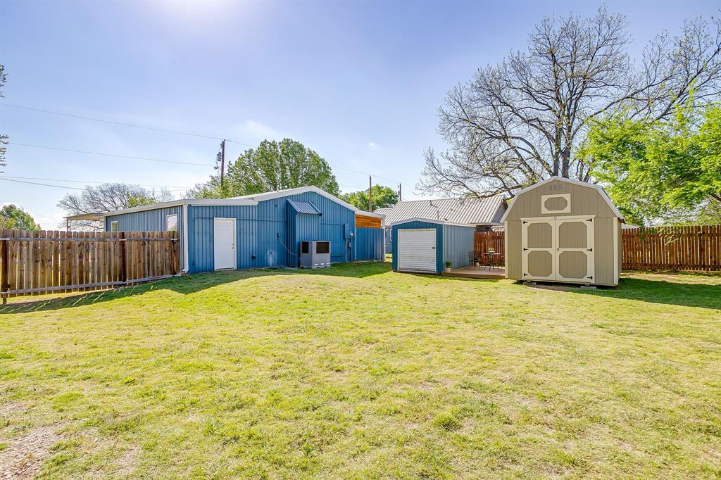 303 Gandy Street Lipan, TX 76462 - Photo 34 of 37