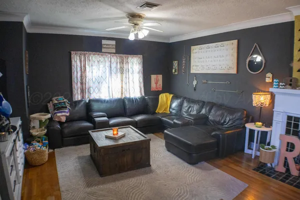 $211,200 | 1229 Christine Street, Pampa, TX 79065