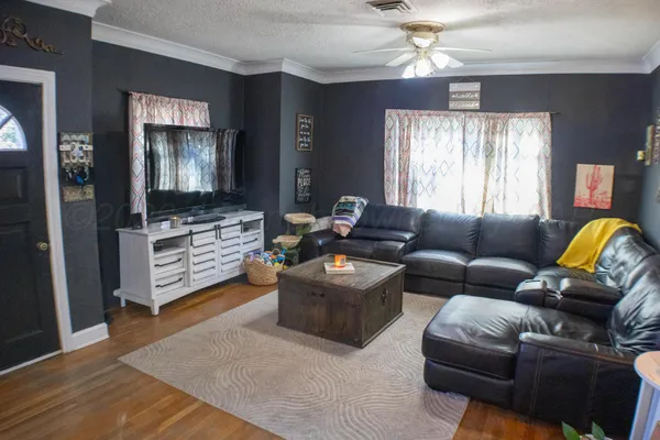 $211,200 | 1229 Christine Street, Pampa, TX 79065