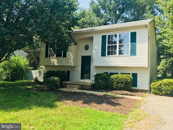 $2,000 | 11820 Falcon Ridge Drive, Fredericksburg, VA 22407