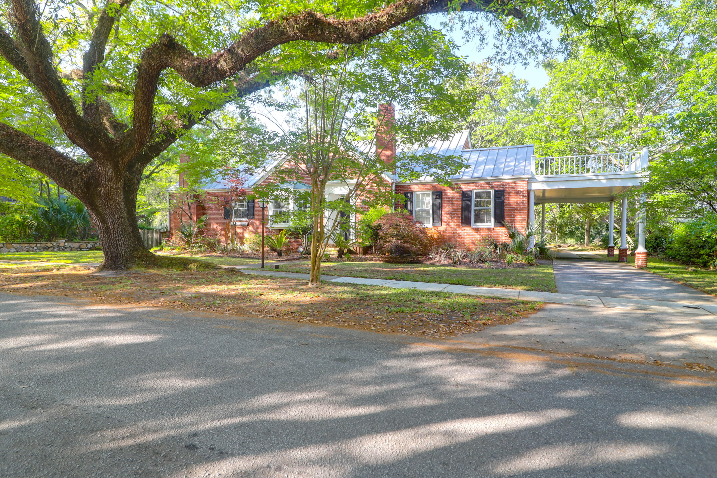 41 Berkeley Road Charleston, SC 29407 - Photo 5 of 47 41 Berkeley -Tidalcreekphoto- (8)