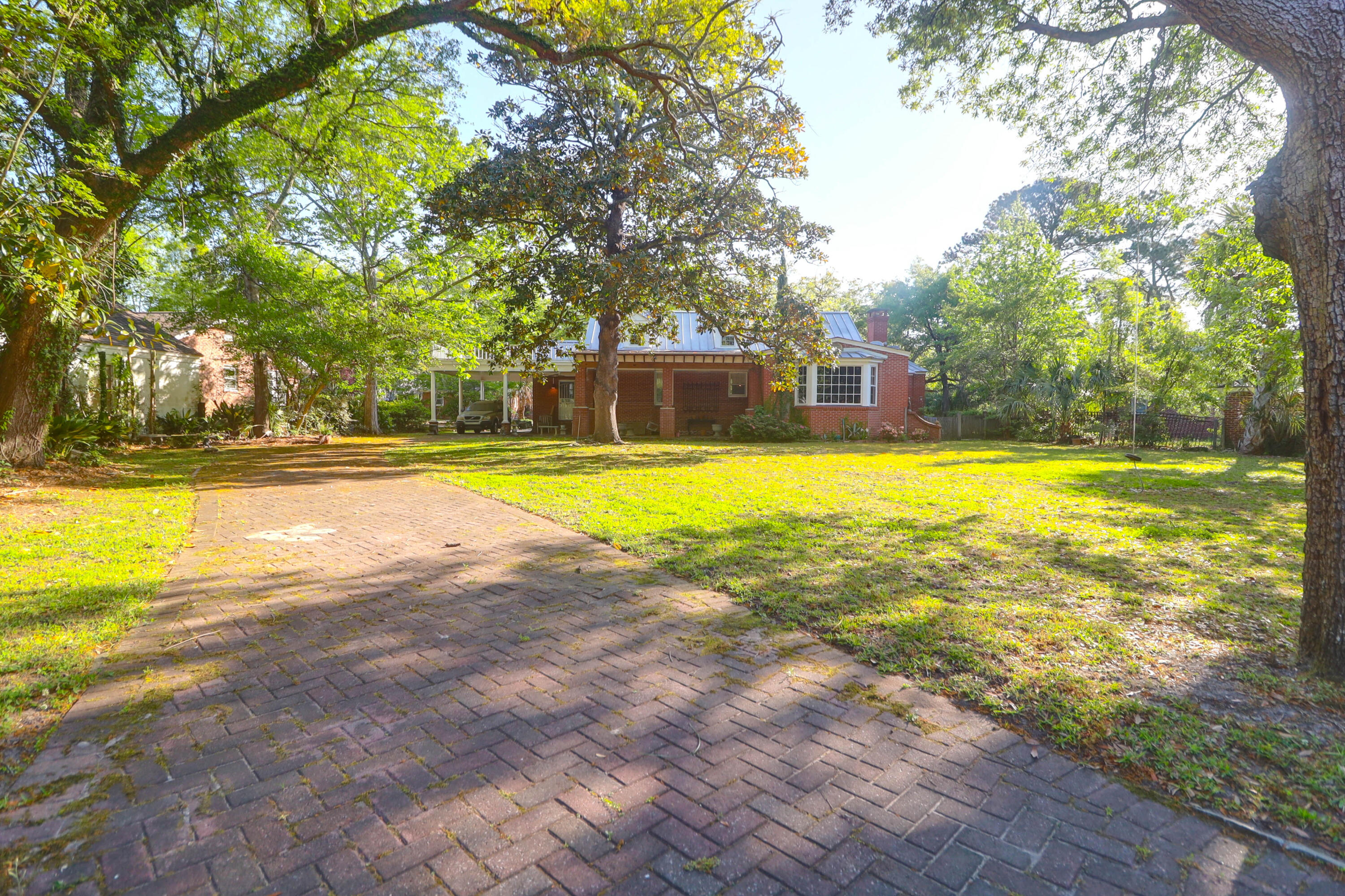41 Berkeley Road Charleston, SC 29407 - Photo 8 of 47 41 Berkeley -Tidalcreekphoto- (14) - Cop
