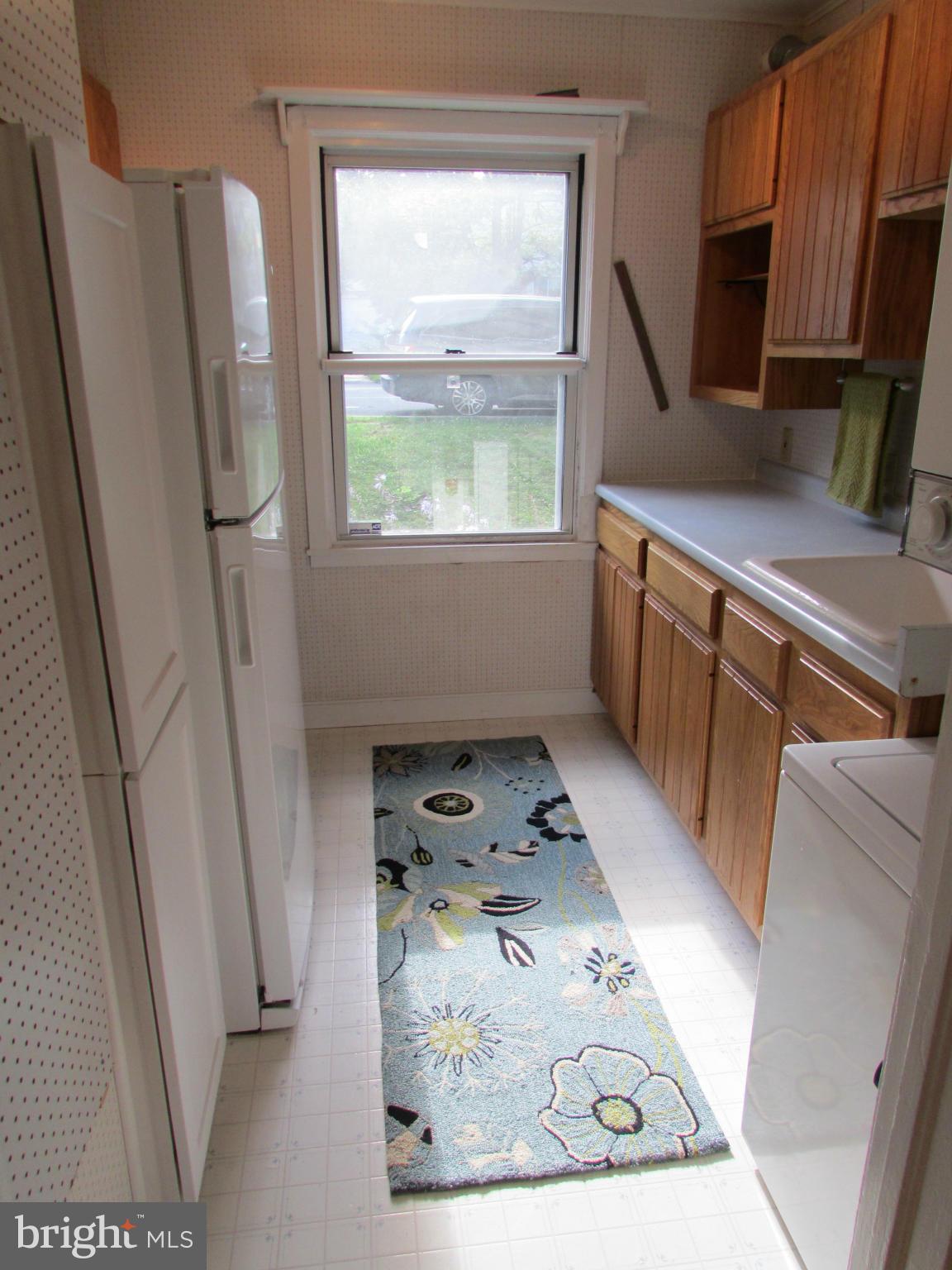 9 Hillside Road, Unit D Greenbelt, MD 20770 - Photo 8 of 20 Kitchen