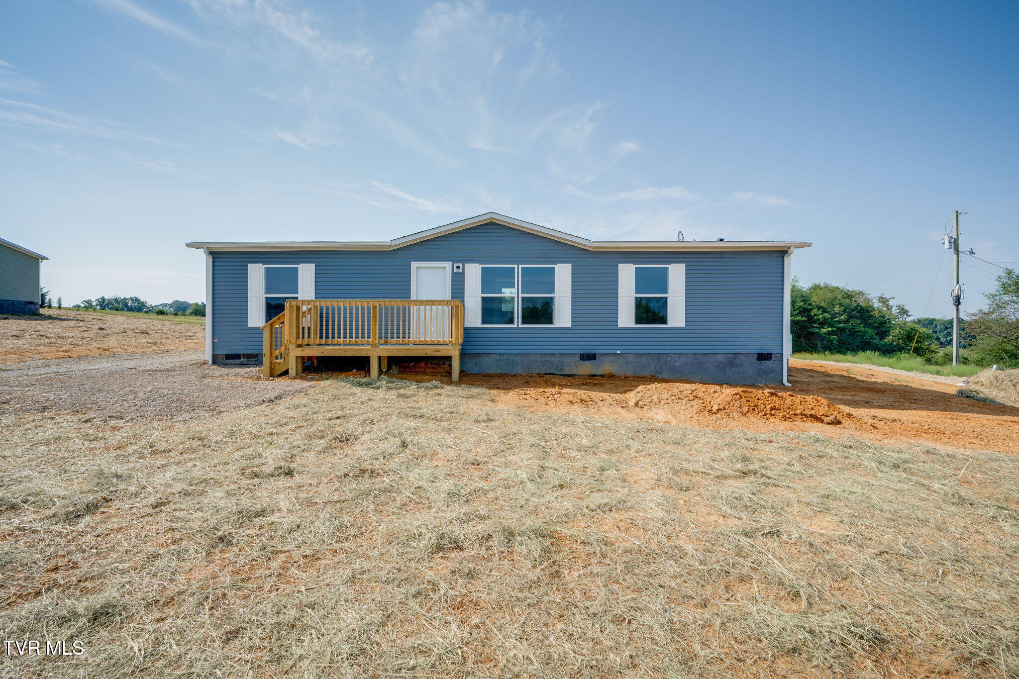 880 Maupin Road Chuckey, TN 37641 - Photo 1 of 32 001