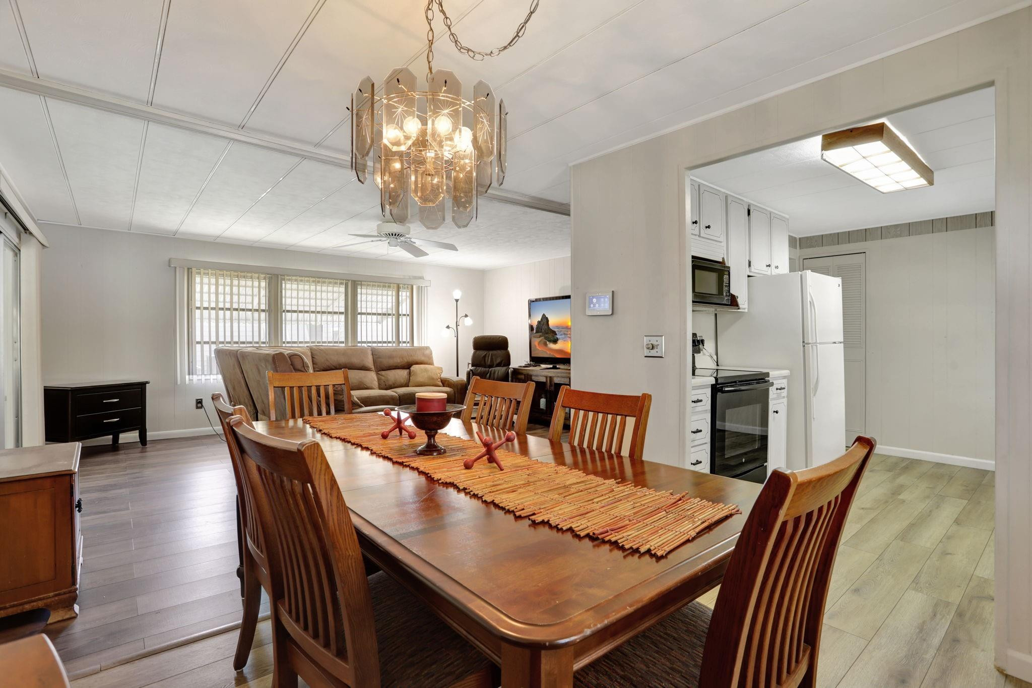 8409 Chisum Trail Boca Raton, FL 33433 - Photo 16 of 48 Photo 16