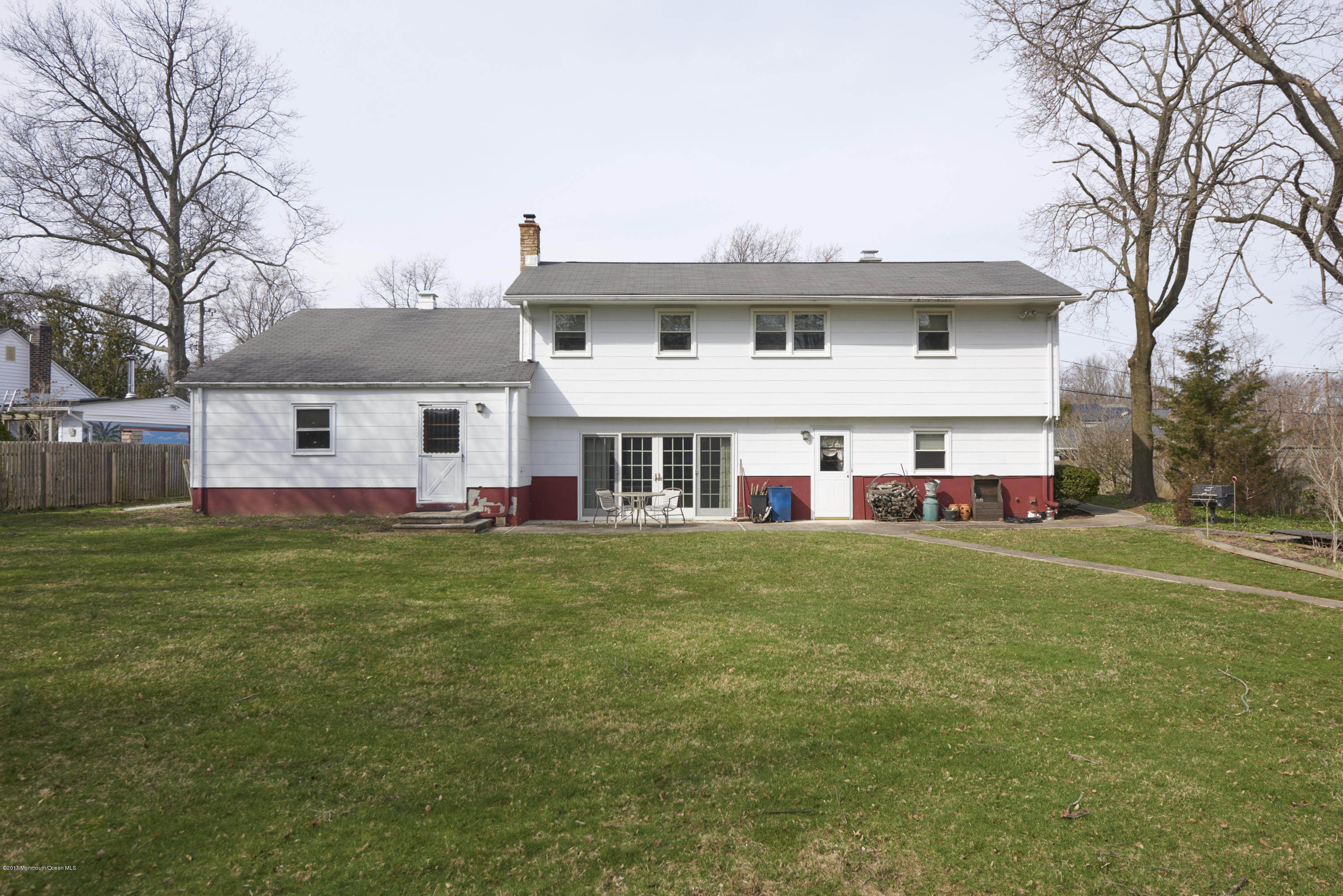 22 Maple Avenue Little Silver, NJ 07739 - Photo 21 of 25 a front view of a house with a garden
