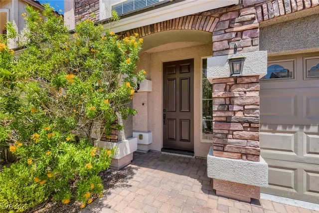 $3,490 | 6250 Sierra Knolls Court, Las Vegas, NV 89139