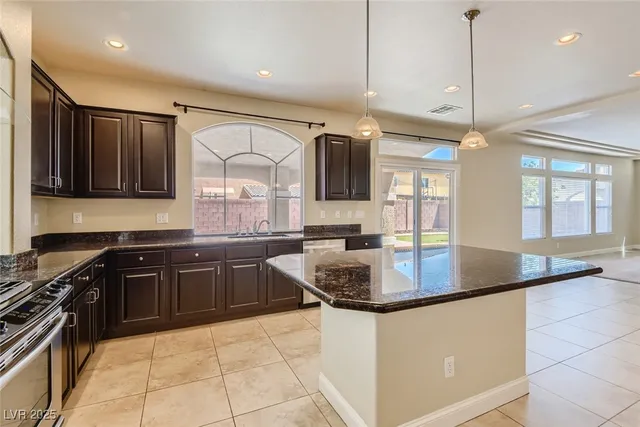 $3,490 | 6250 Sierra Knolls Court, Las Vegas, NV 89139