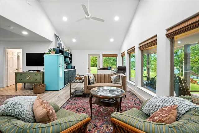 $2,900,000 | 179 Springlake Drive, Gladewater, TX 75647