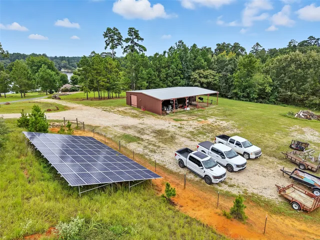 $2,900,000 | 179 Springlake Drive, Gladewater, TX 75647