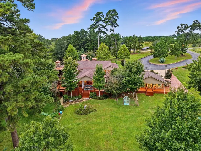 $2,900,000 | 179 Springlake Drive, Gladewater, TX 75647