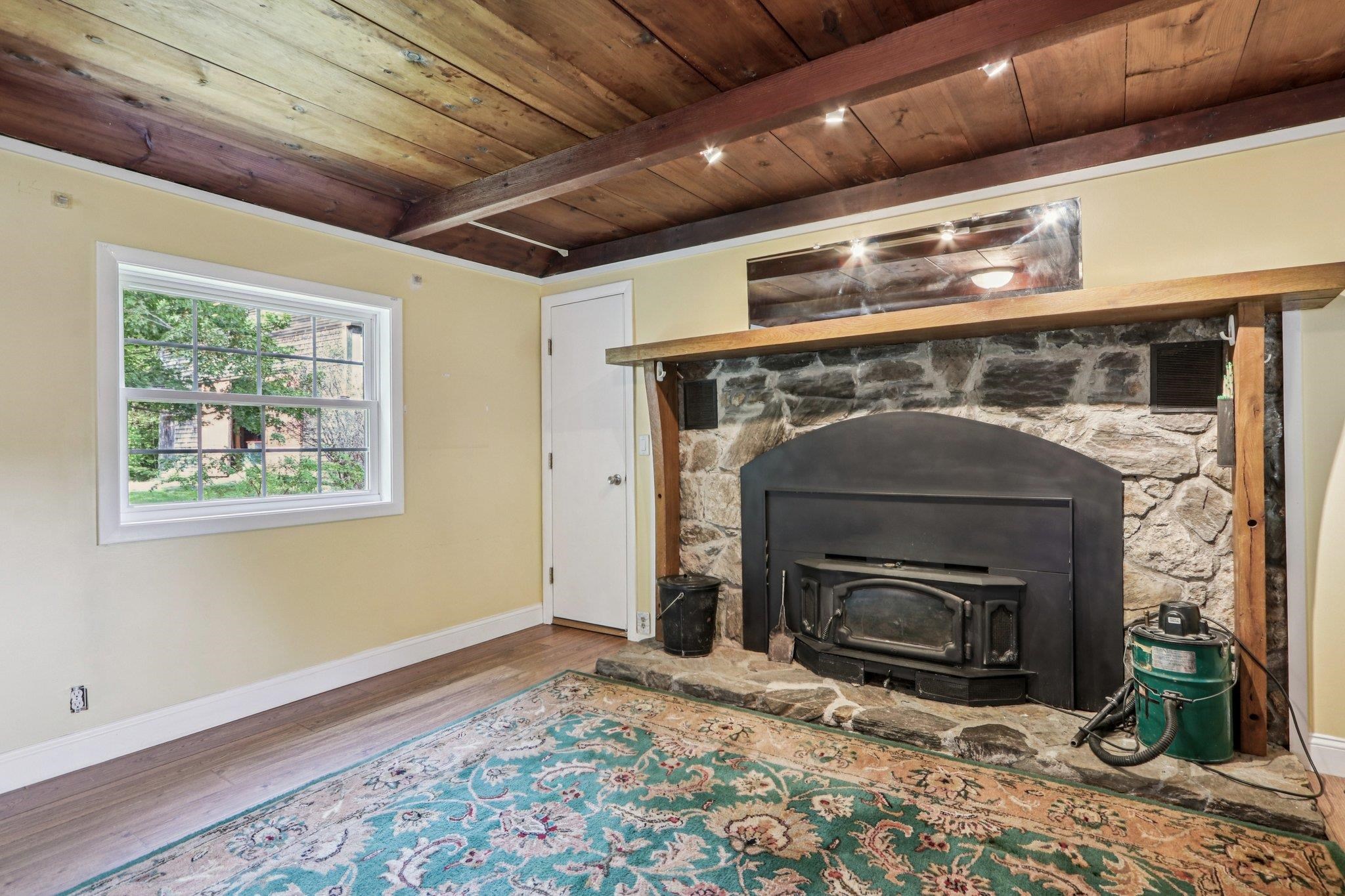 60 Ledge Farm Road Nottingham, NH 03290 - Photo 6 of 25