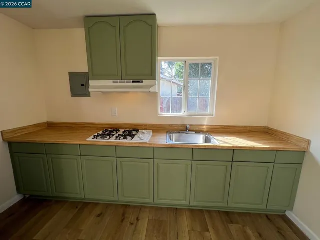 $1,800 | 1513 5th Street, Concord, CA 94519