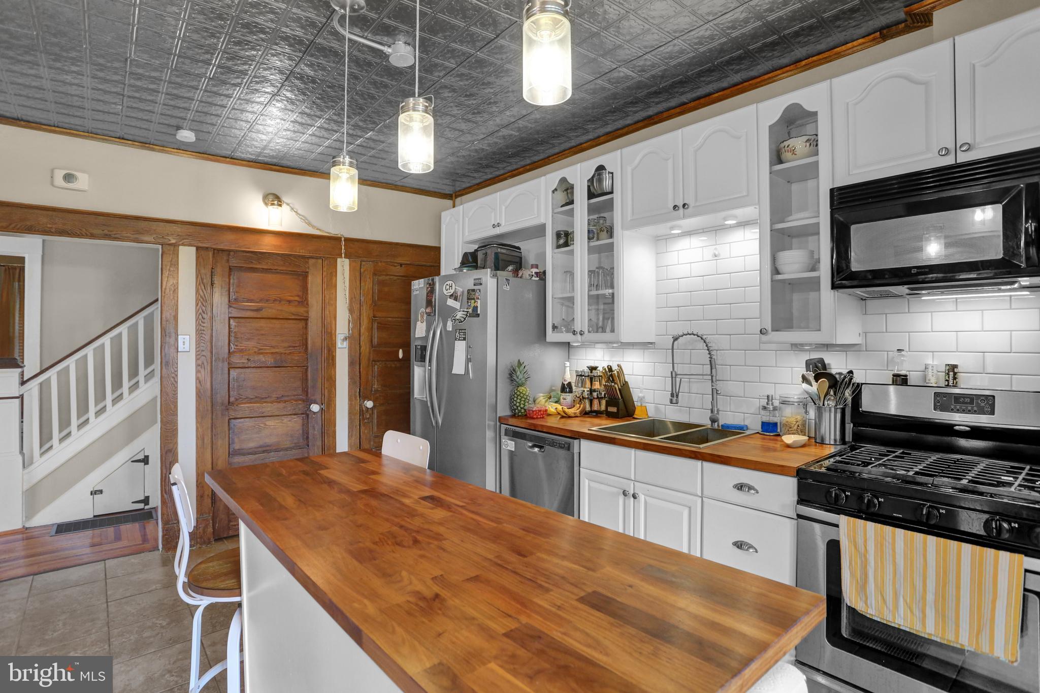 125 Reading Avenue Reading, PA 19607 - Photo 11 of 32 Gallery Image 11
