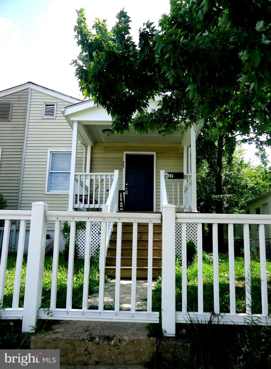 37 East Reed Avenue Alexandria, VA 22305 - Photo 1 of 18 Gallery Image 1