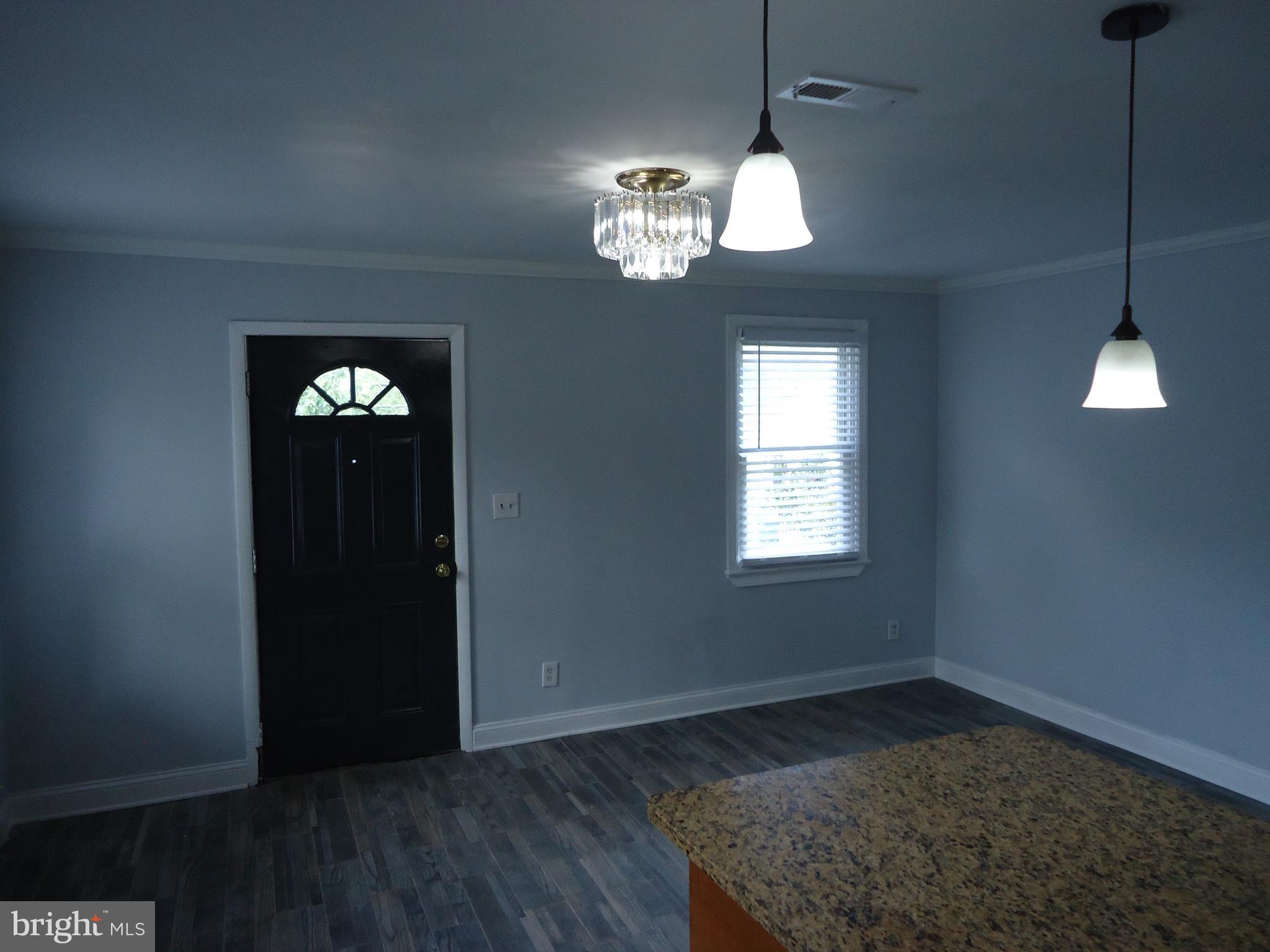37 East Reed Avenue Alexandria, VA 22305 - Photo 6 of 18 Gallery Image 6