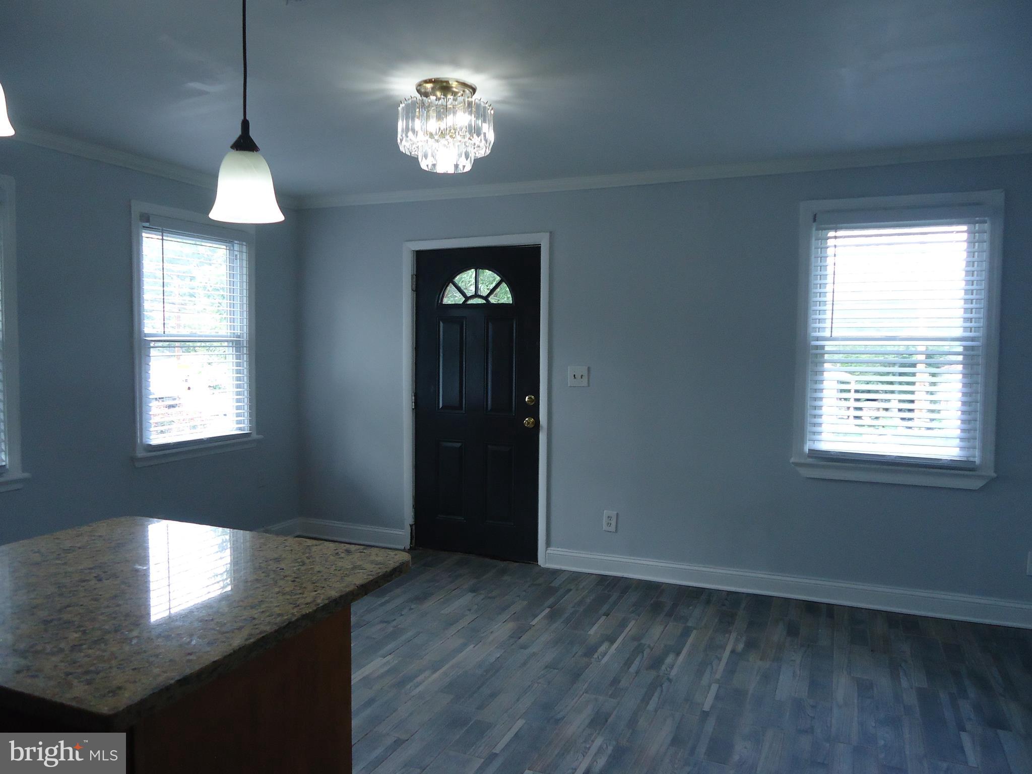 37 East Reed Avenue Alexandria, VA 22305 - Photo 7 of 18 Gallery Image 7