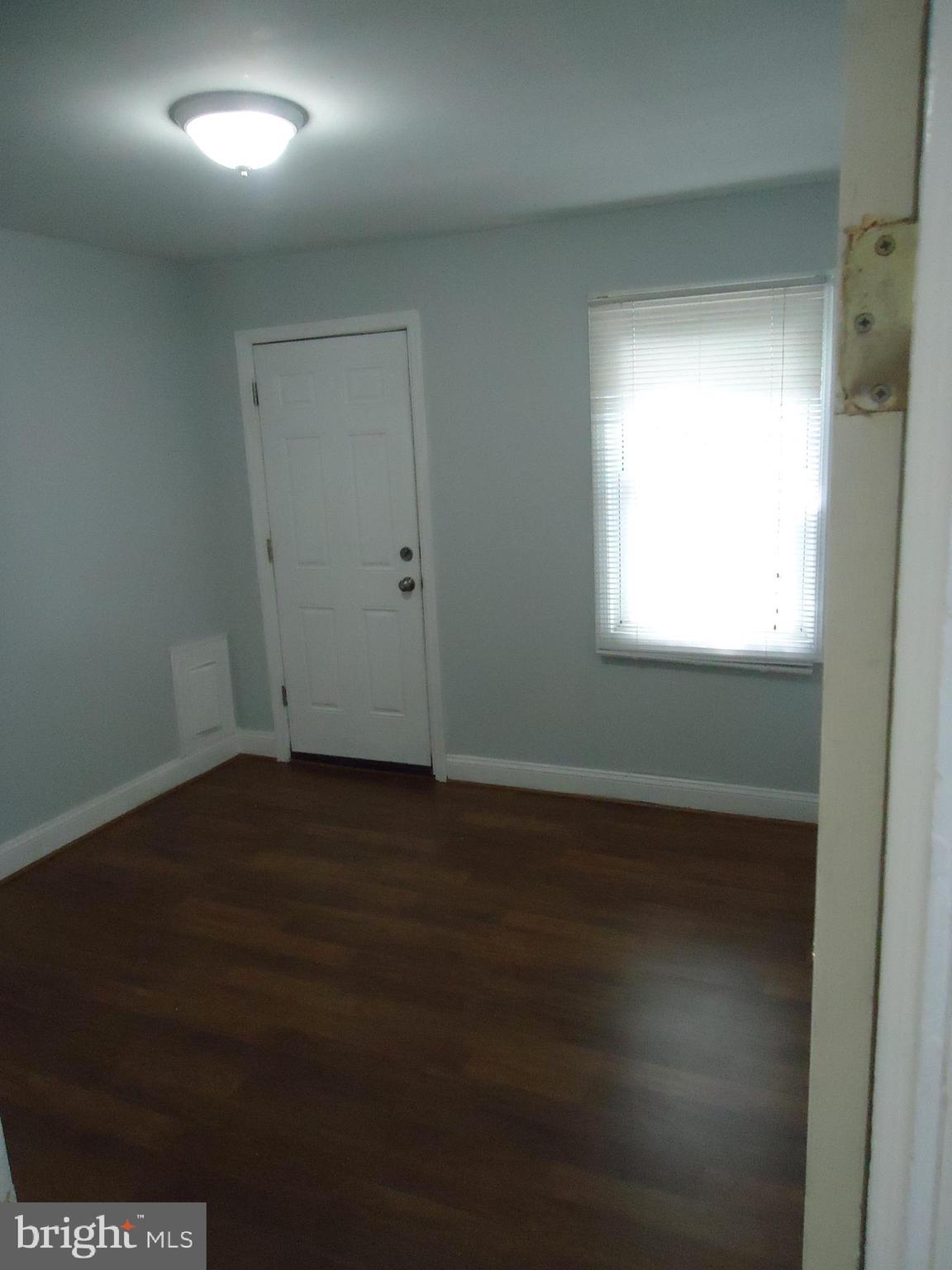37 East Reed Avenue Alexandria, VA 22305 - Photo 9 of 18 Gallery Image 9