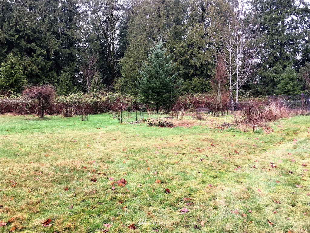 1668 Northeast Madison Road Poulsbo, WA 98370 - Photo 17 of 21 Gallery Image 17