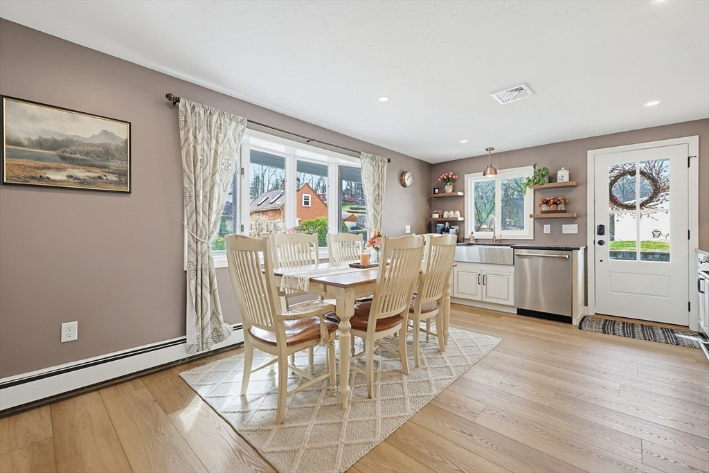 55 Walnut Road Wrentham, MA 02093 - Photo 12 of 42 Gallery Image 12