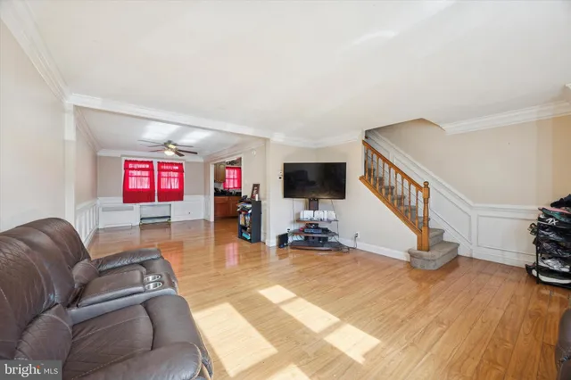 $225,000 | 209 East Greenwood Avenue, Upper Darby, PA 19050