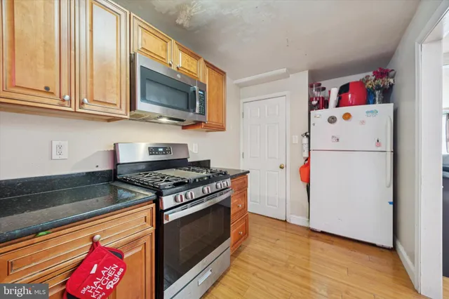 $225,000 | 209 East Greenwood Avenue, Upper Darby, PA 19050
