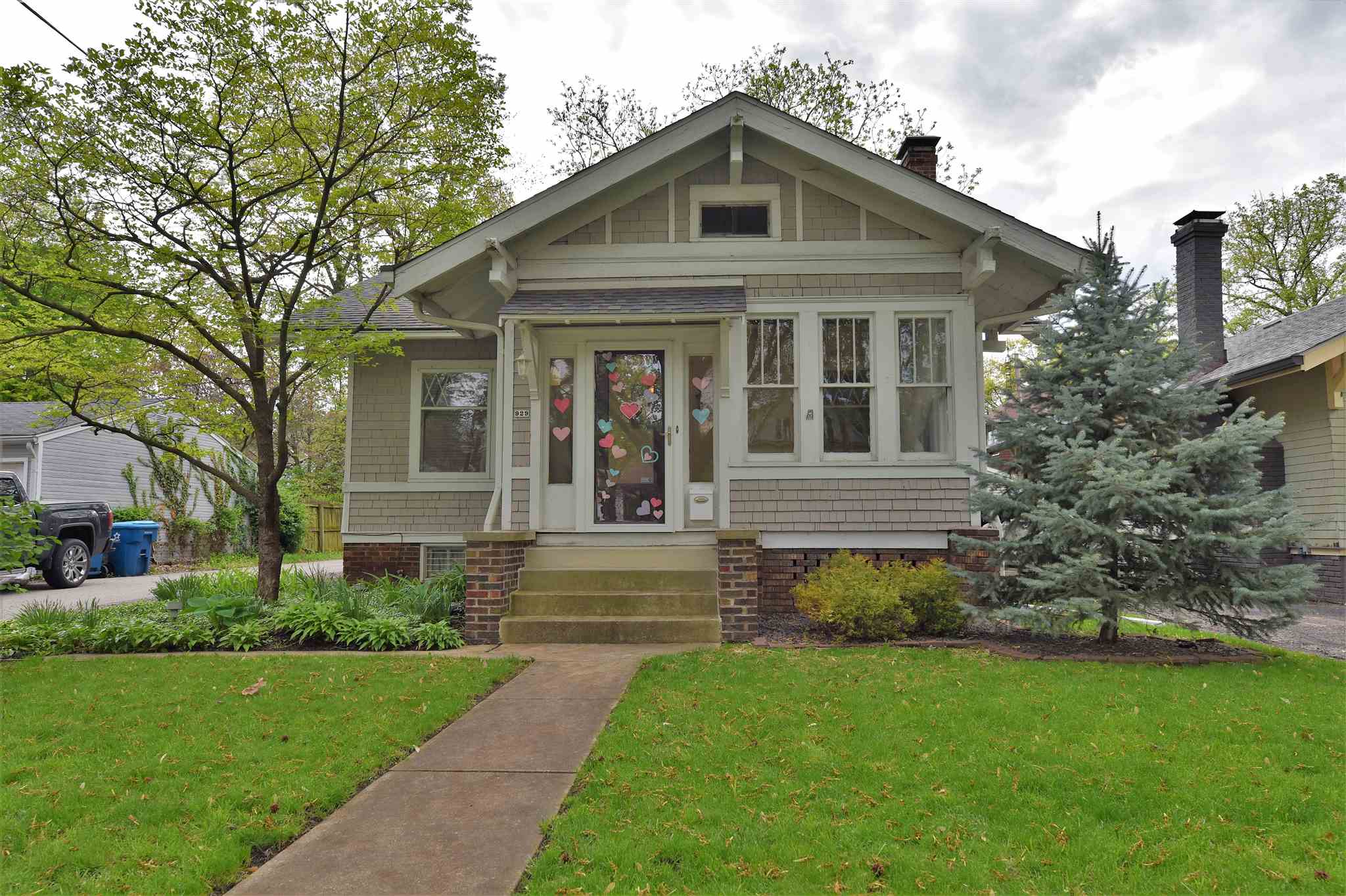 929 South Walnut Street Springfield, IL 62704 - Photo 1 of 31