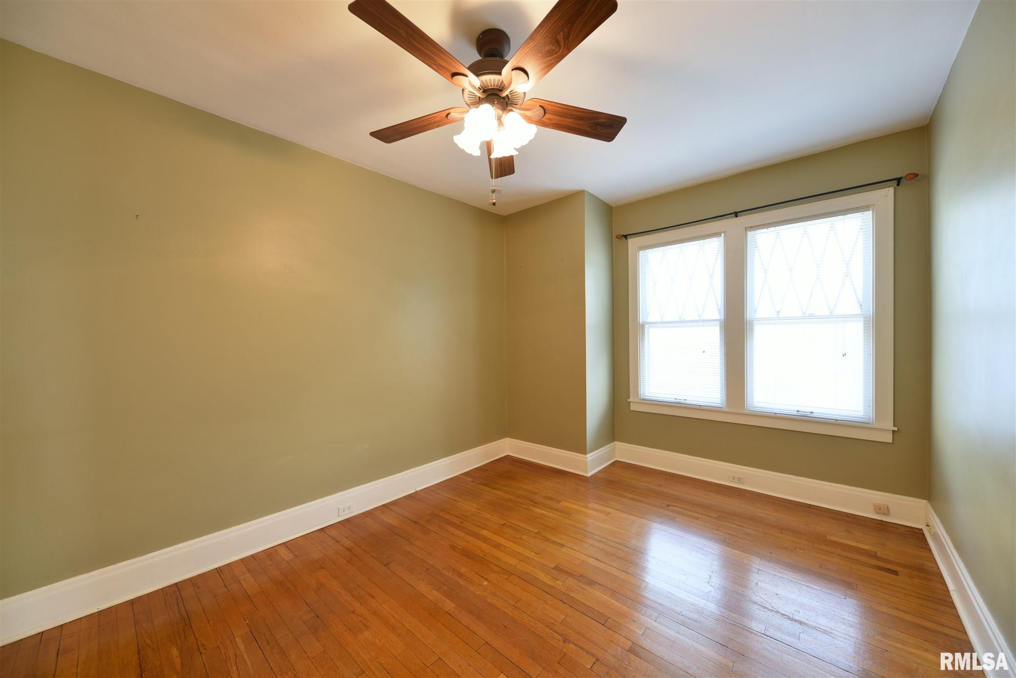 929 South Walnut Street Springfield, IL 62704 - Photo 11 of 31