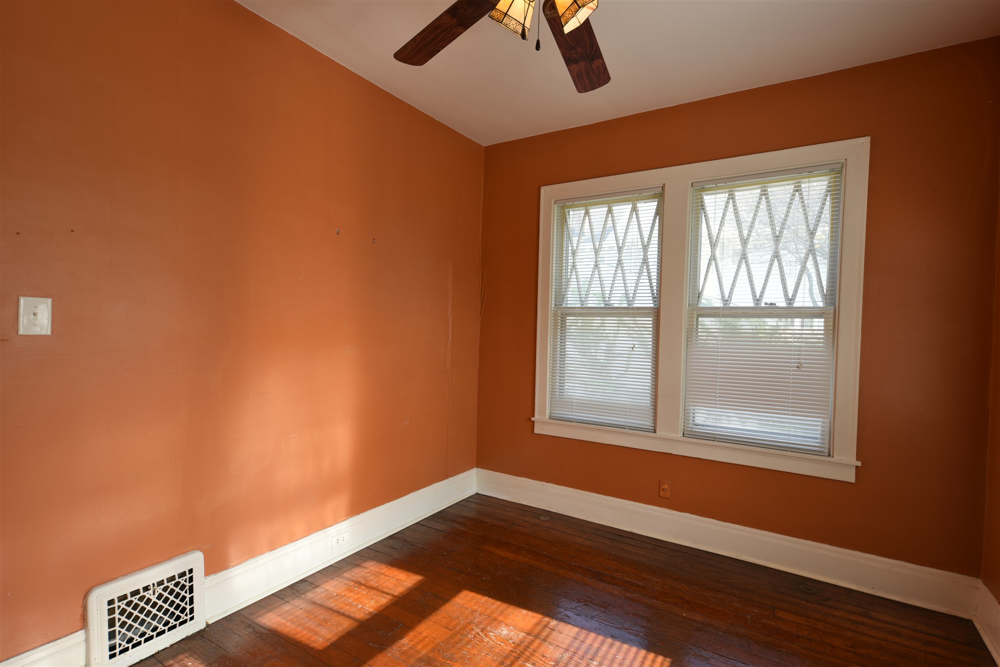 929 South Walnut Street Springfield, IL 62704 - Photo 15 of 31