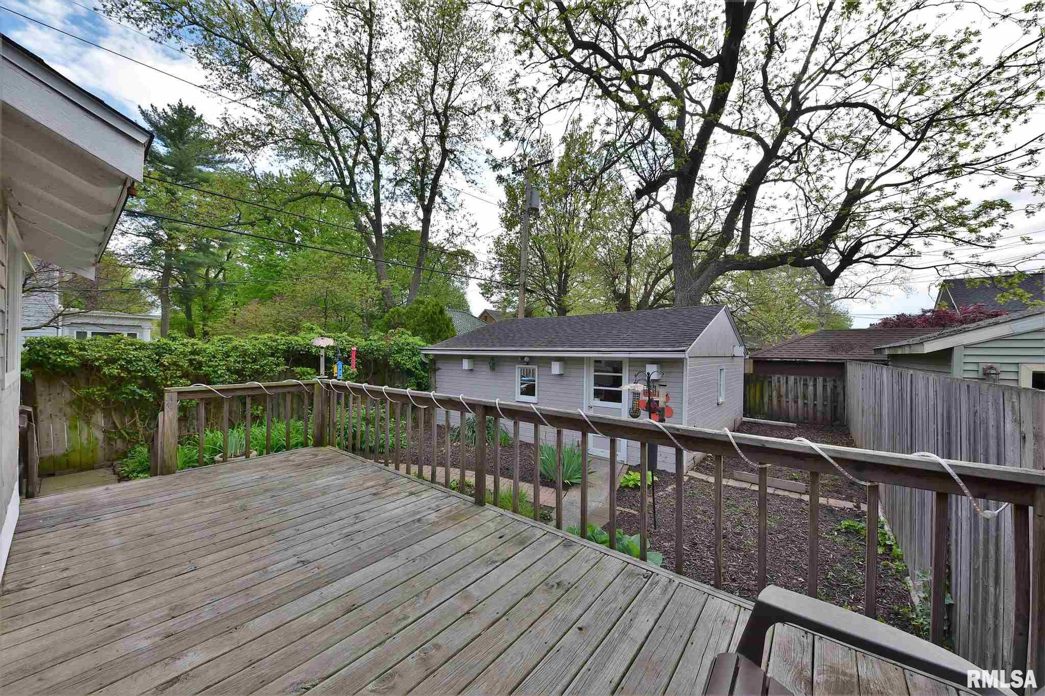 929 South Walnut Street Springfield, IL 62704 - Photo 28 of 31