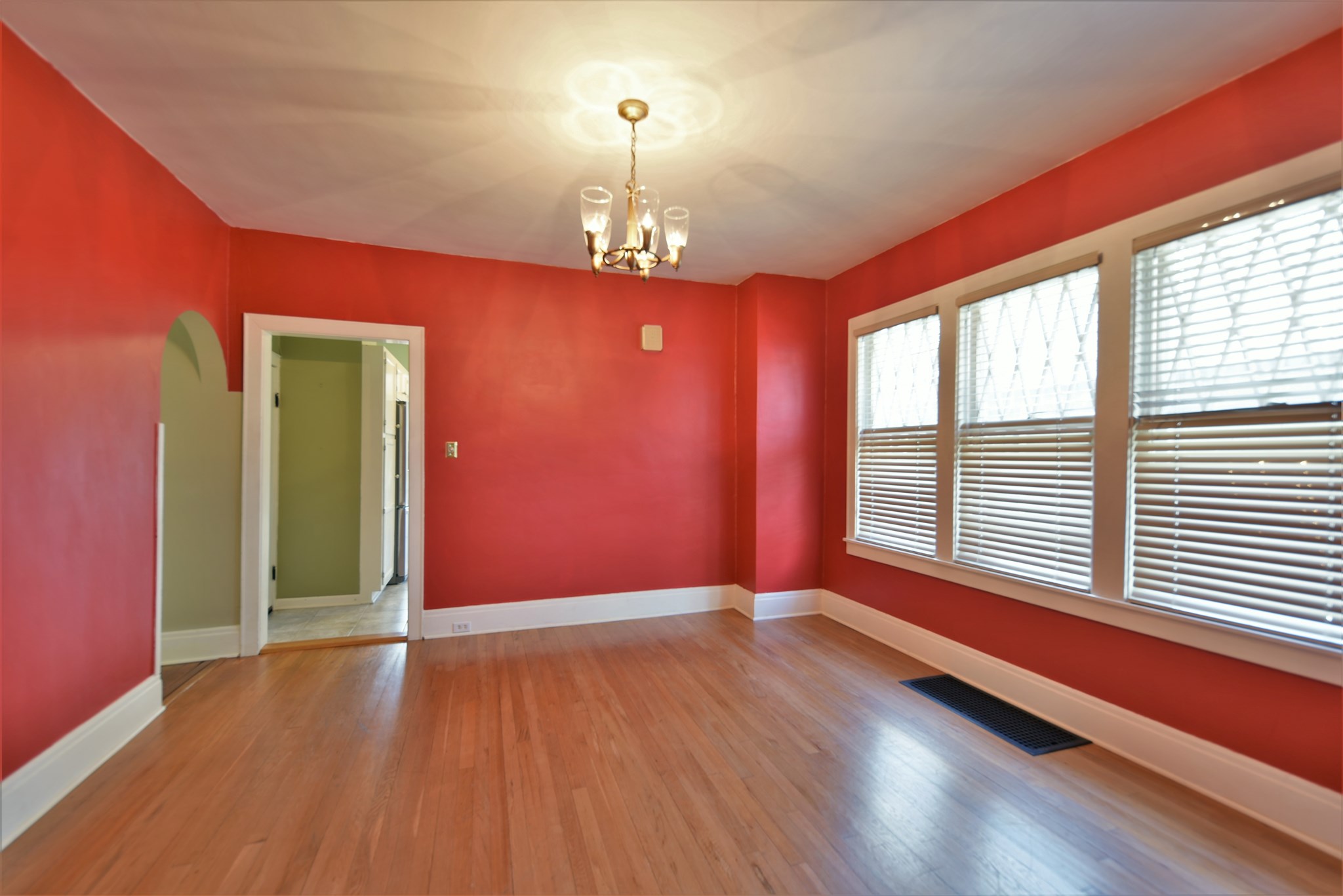 929 South Walnut Street Springfield, IL 62704 - Photo 7 of 31