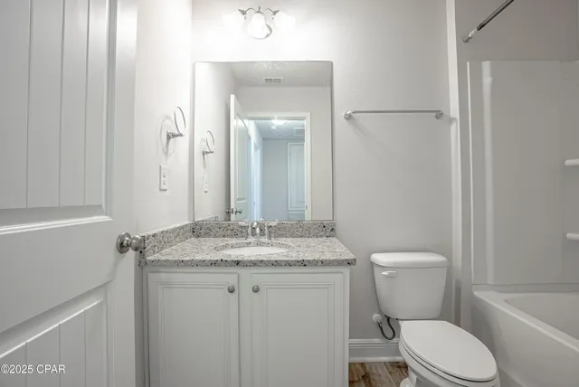 $1,950 | 7472 Shadow Lake Drive, Panama City Beach, FL 32407