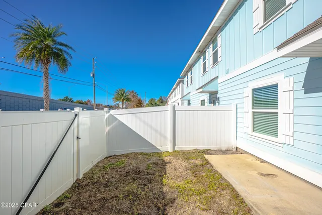 $1,950 | 7472 Shadow Lake Drive, Panama City Beach, FL 32407