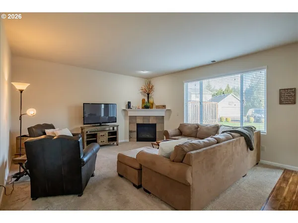$569,900 | 2943 Northwest Corktree Lane, Albany, OR 97321