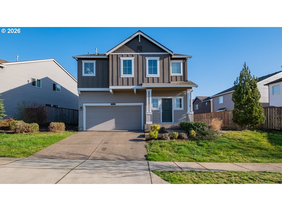 2943 Northwest Corktree Lane Albany, OR 97321 - Photo 2 of 39