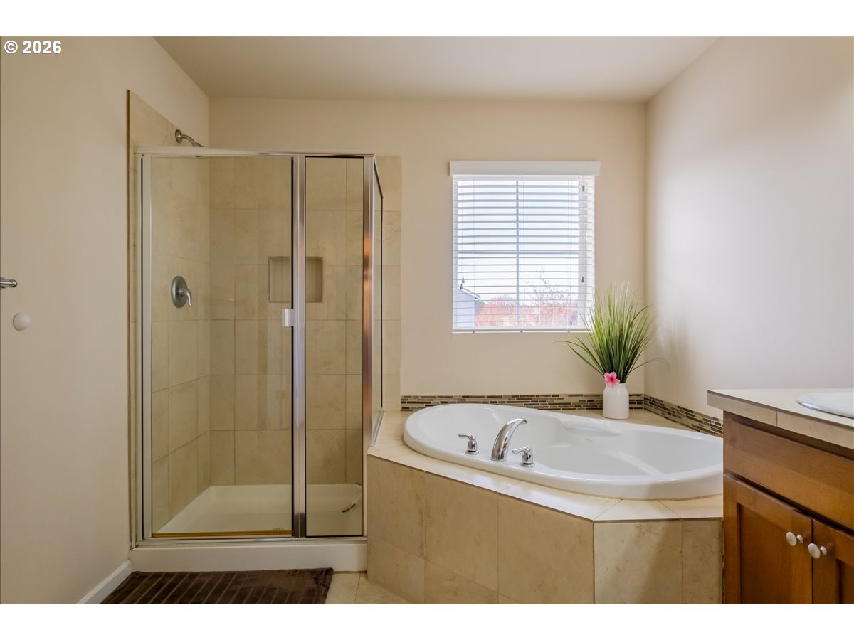 2943 Northwest Corktree Lane Albany, OR 97321 - Photo 28 of 39