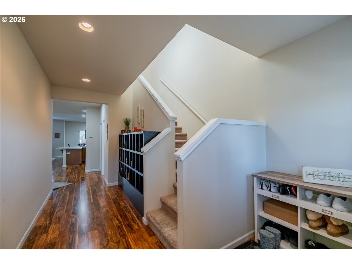 2943 Northwest Corktree Lane Albany, OR 97321 - Photo 6 of 39