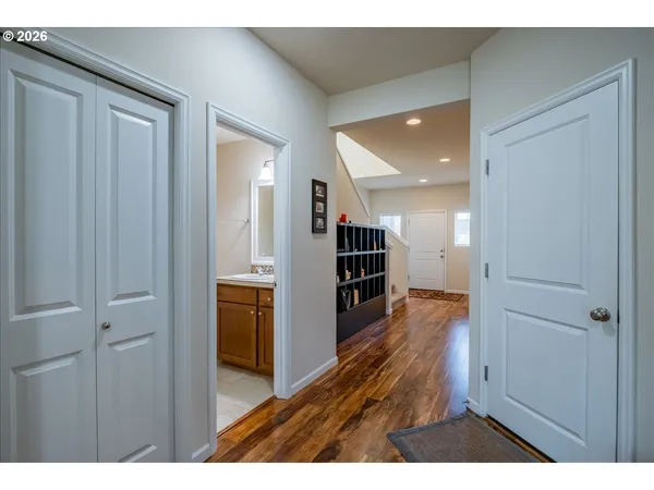$569,900 | 2943 Northwest Corktree Lane, Albany, OR 97321