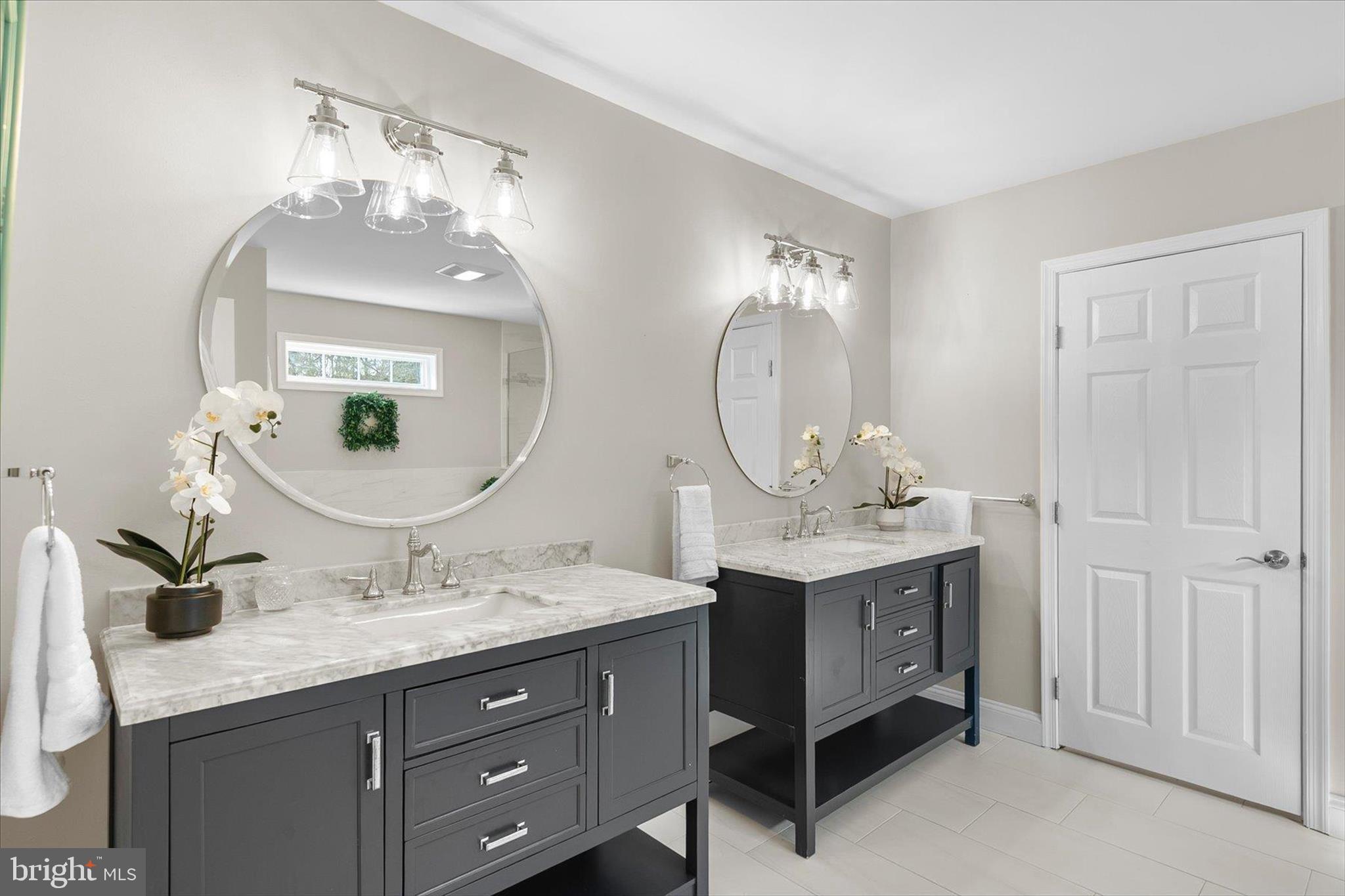 24697 Peterkins Road Georgetown, DE 19947 - Photo 23 of 54 Primary Bedroom Ensuite