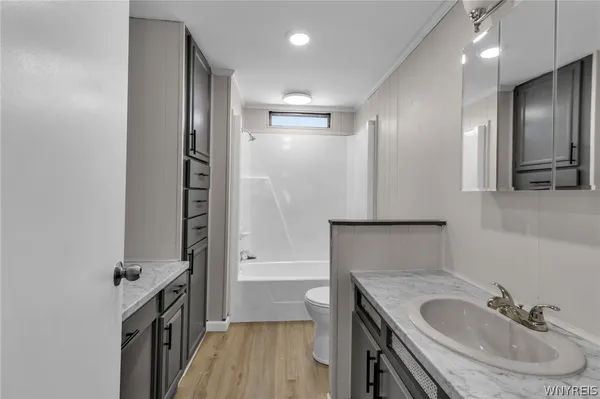 $74,900 | 77 Lakewood Village, Shelby, NY 14103