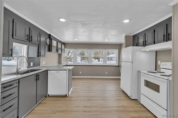 $74,900 | 77 Lakewood Village, Shelby, NY 14103