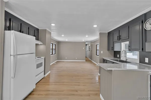 $74,900 | 77 Lakewood Village, Shelby, NY 14103