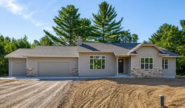 $424,900 | 8894 Voit Lane, Nekoosa, WI 54457