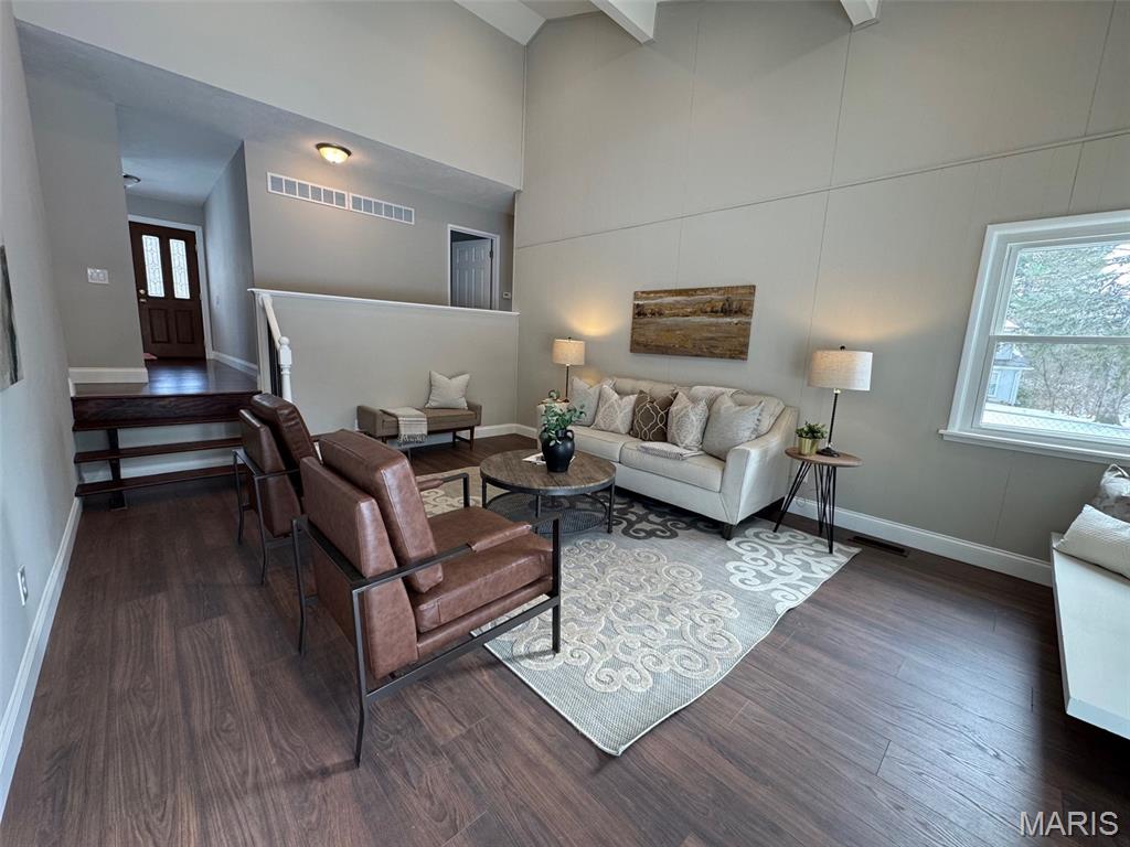 701 Fernview Drive Creve Coeur, MO 63141 - Photo 15 of 33